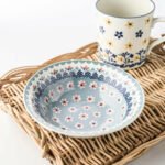 波蘭風美濃燒碗 14.5cm- 藍+粉紅款與同系列其他產品一齊放在餐枱上漂亮的展示圖